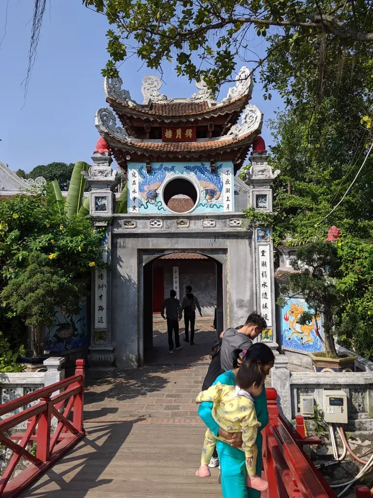 Ngoc Son Temple