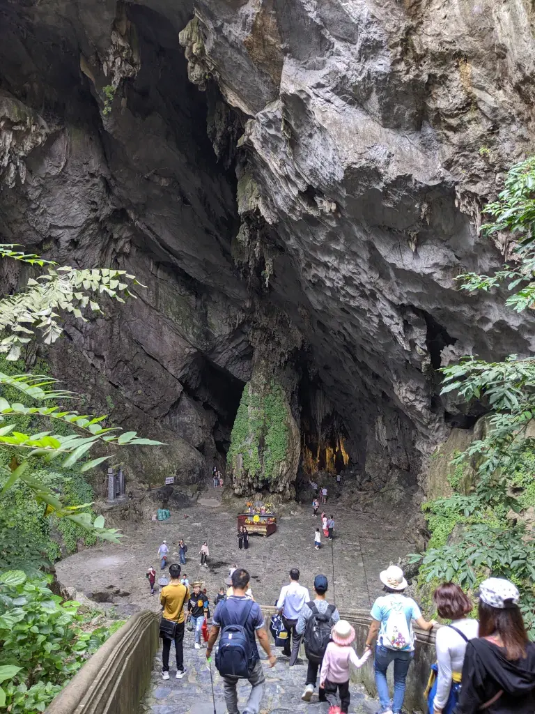 Huong Tich Cave