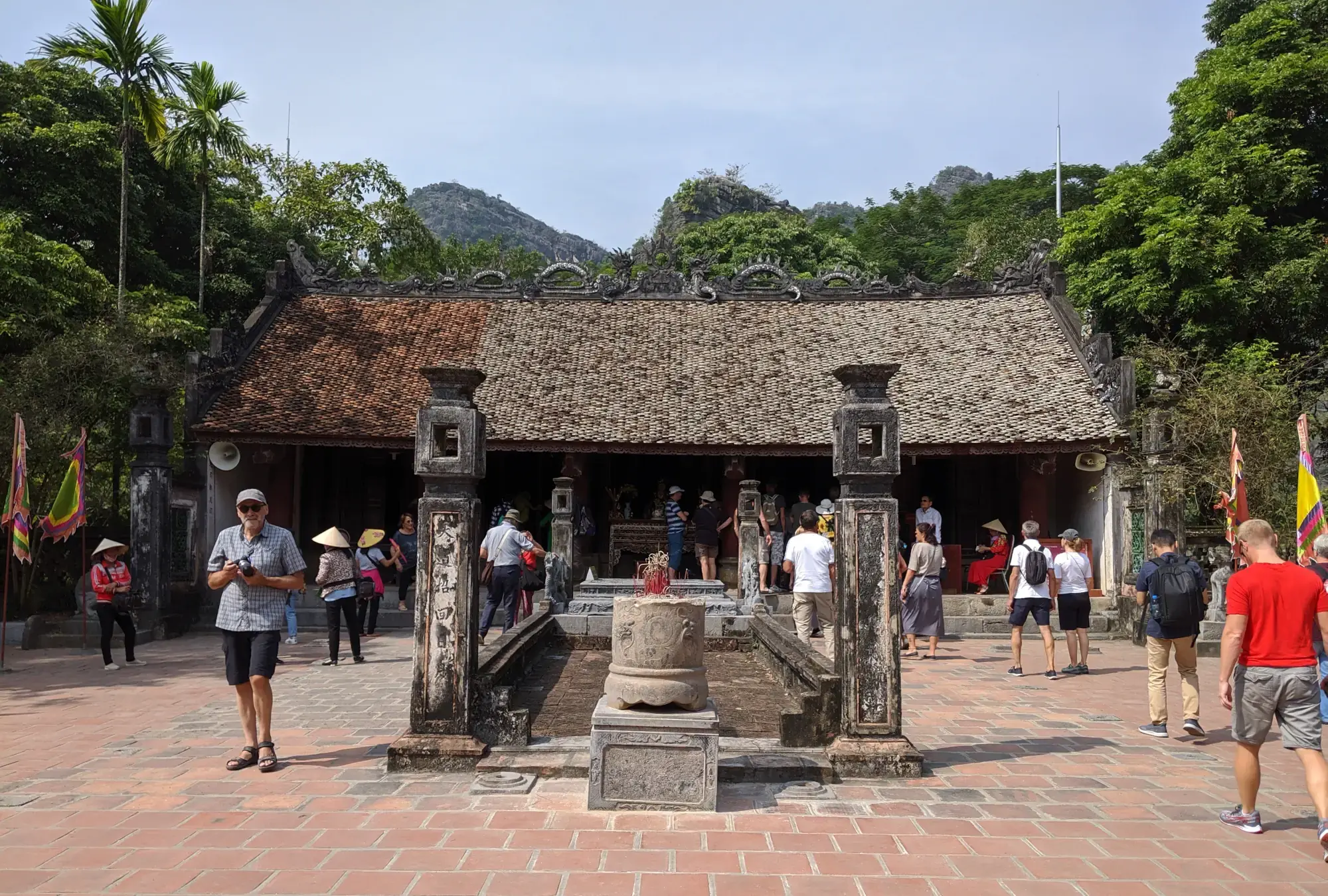Dinh Tien Hoang temple