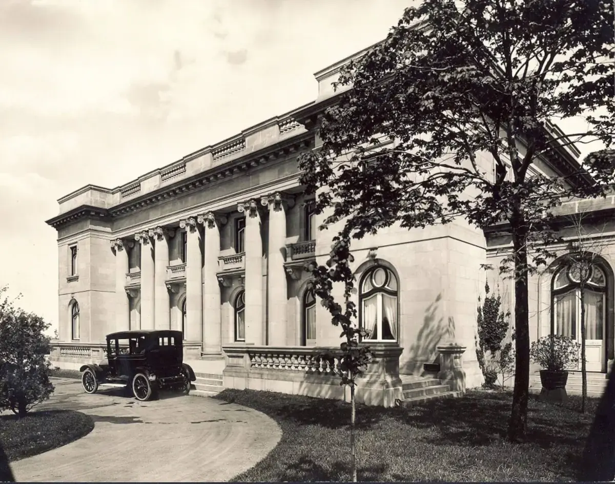 Chateau Dufresne Old Front View