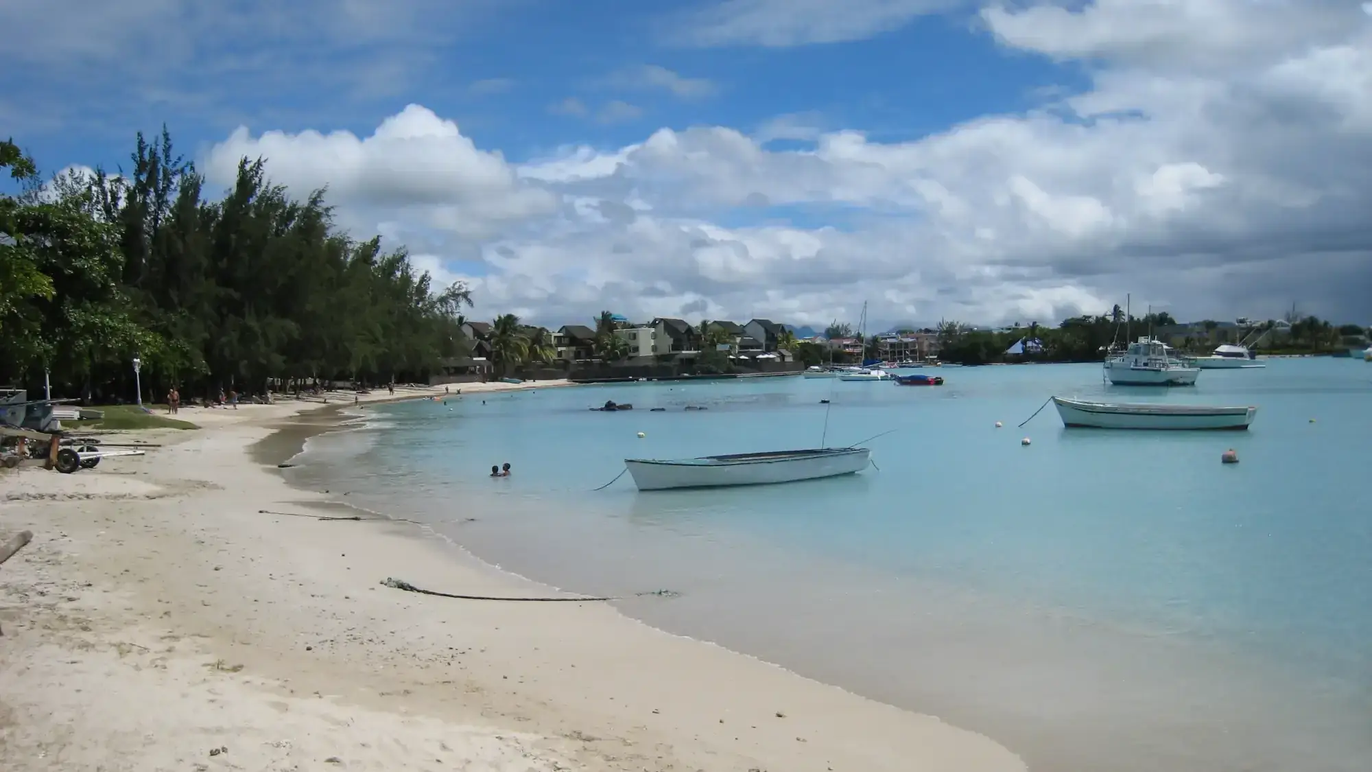 Pereybere Beach