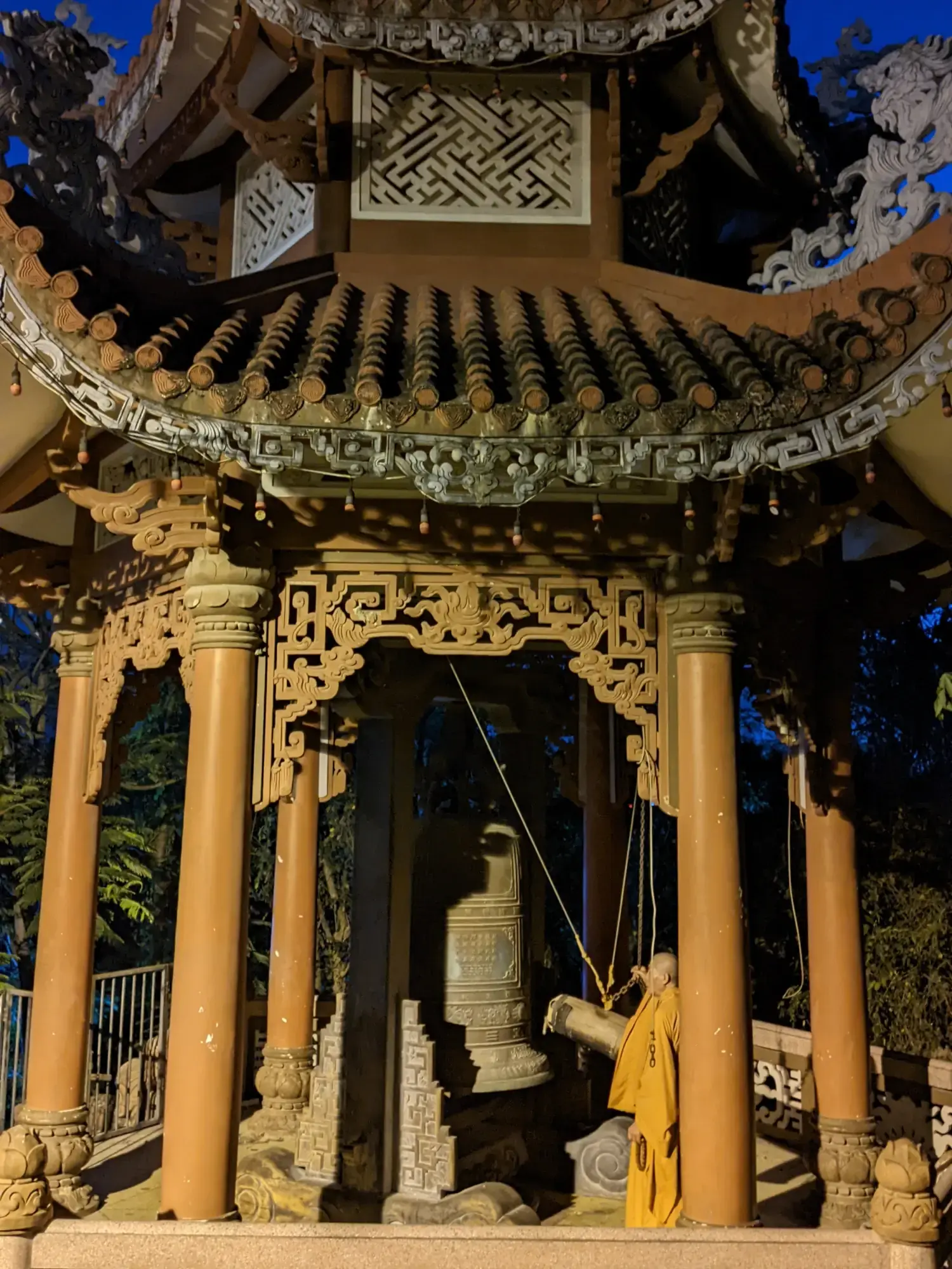 Chua Long Son Temple