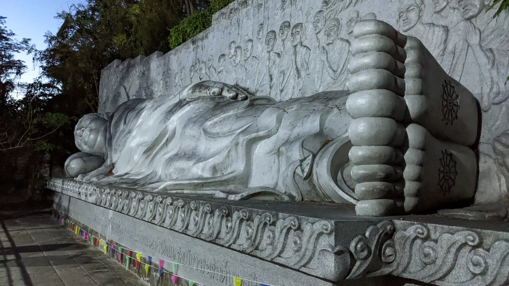 Chua Long Son Temple