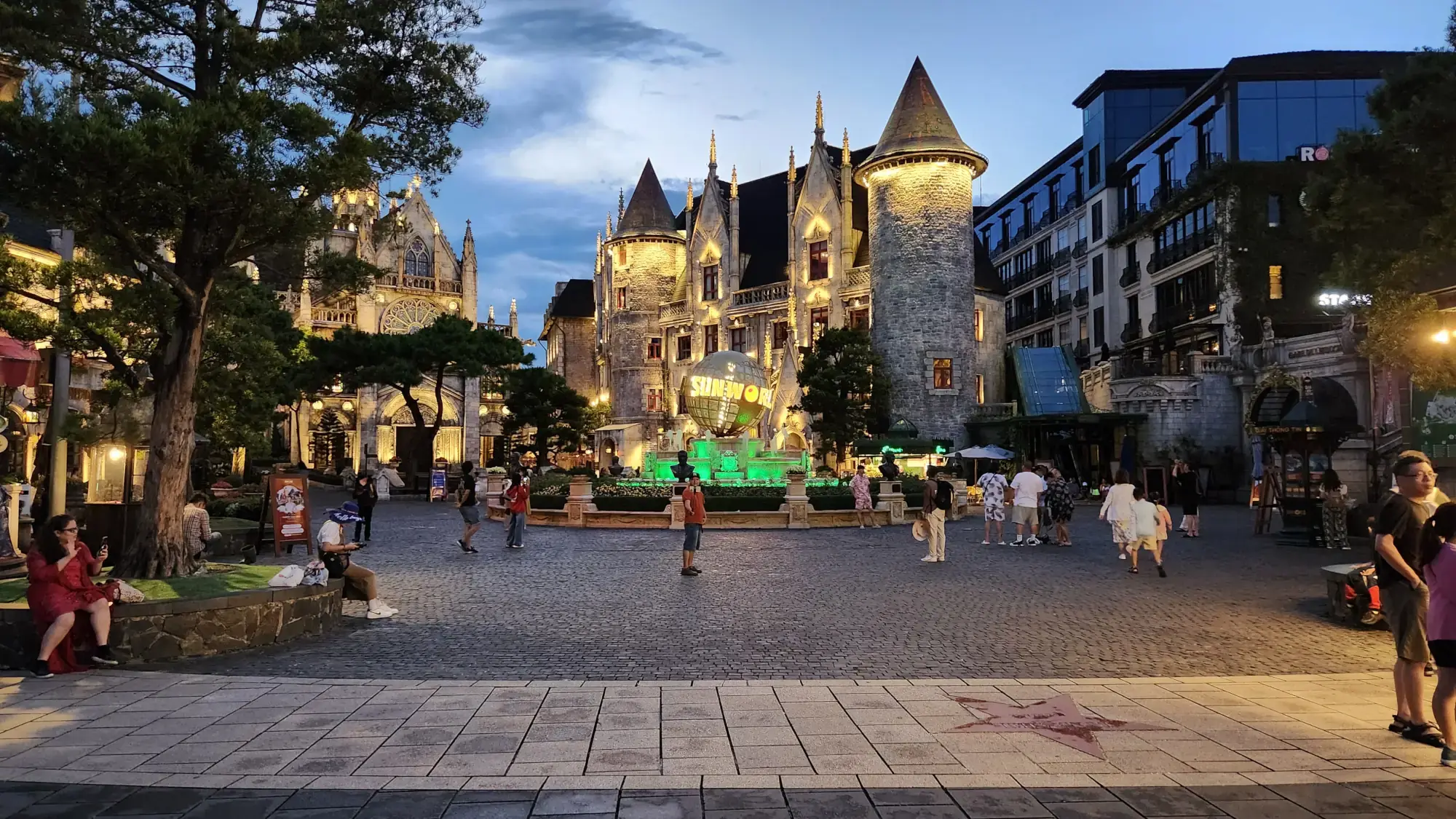 Ba Na Hills French Village