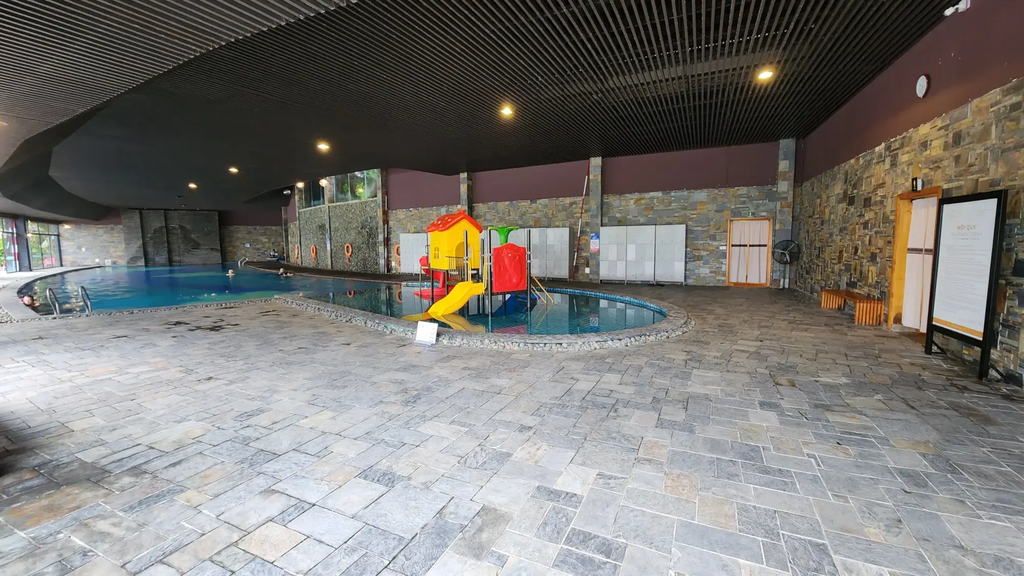 Serena Kim Boi pools