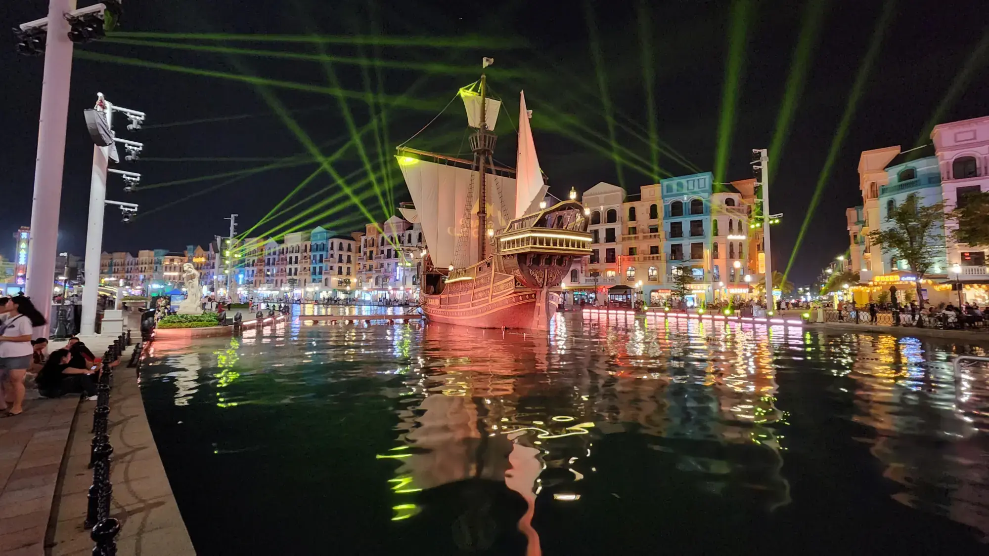 The Canal at Vinhomes Ocean Park 3