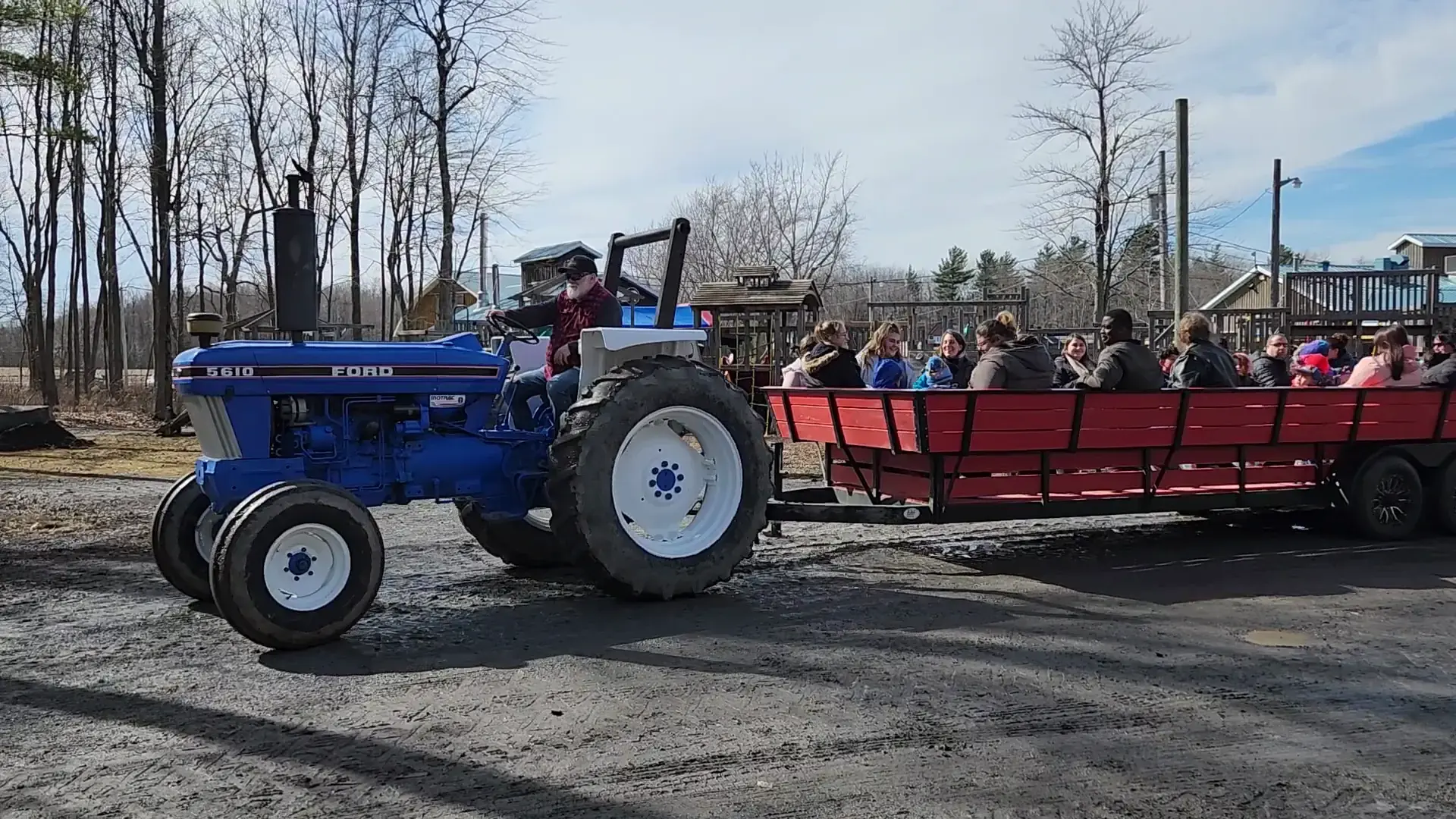 Érablière Meunier's Tractor Ride