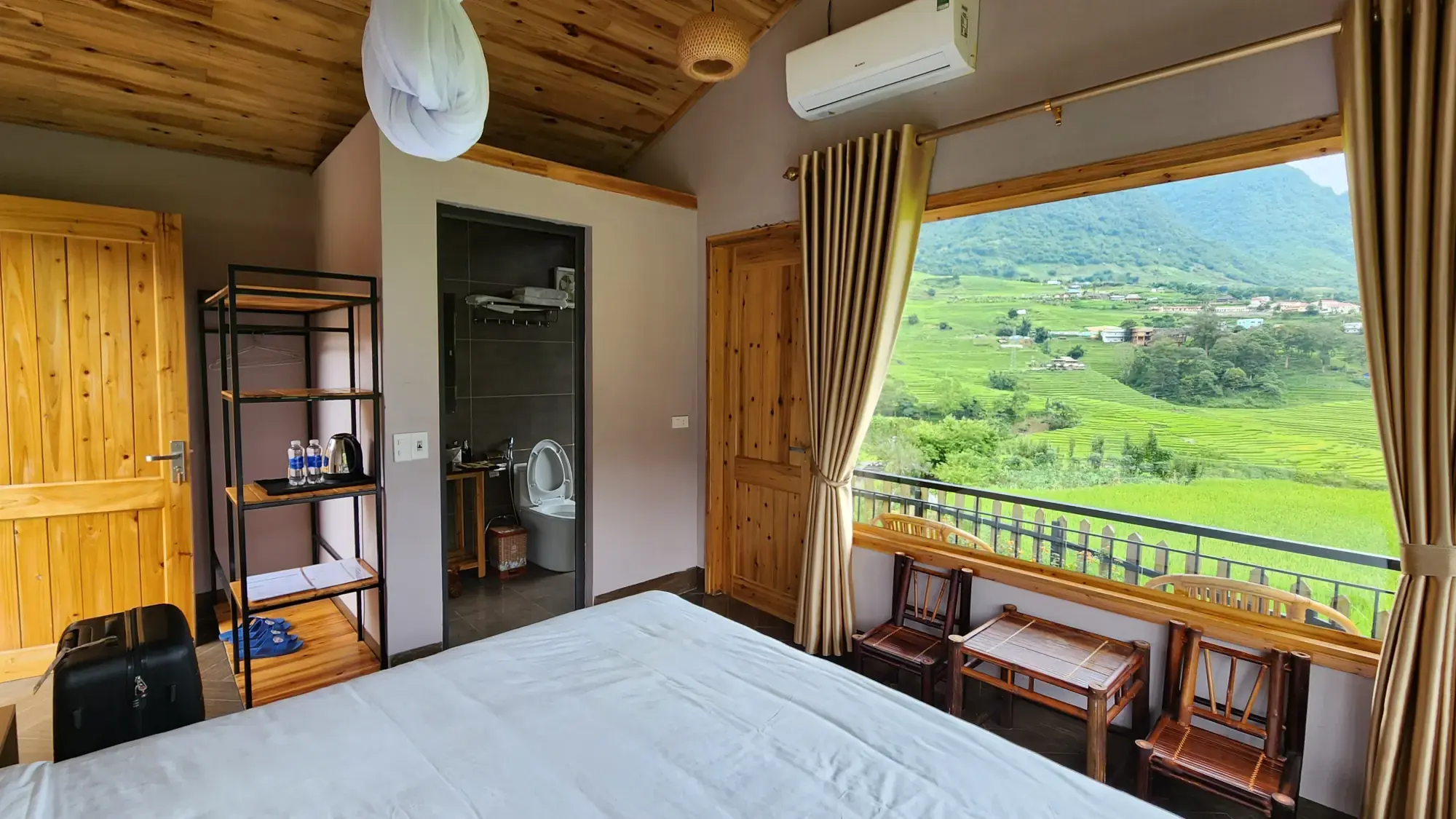 S Plus Bungalow cabin