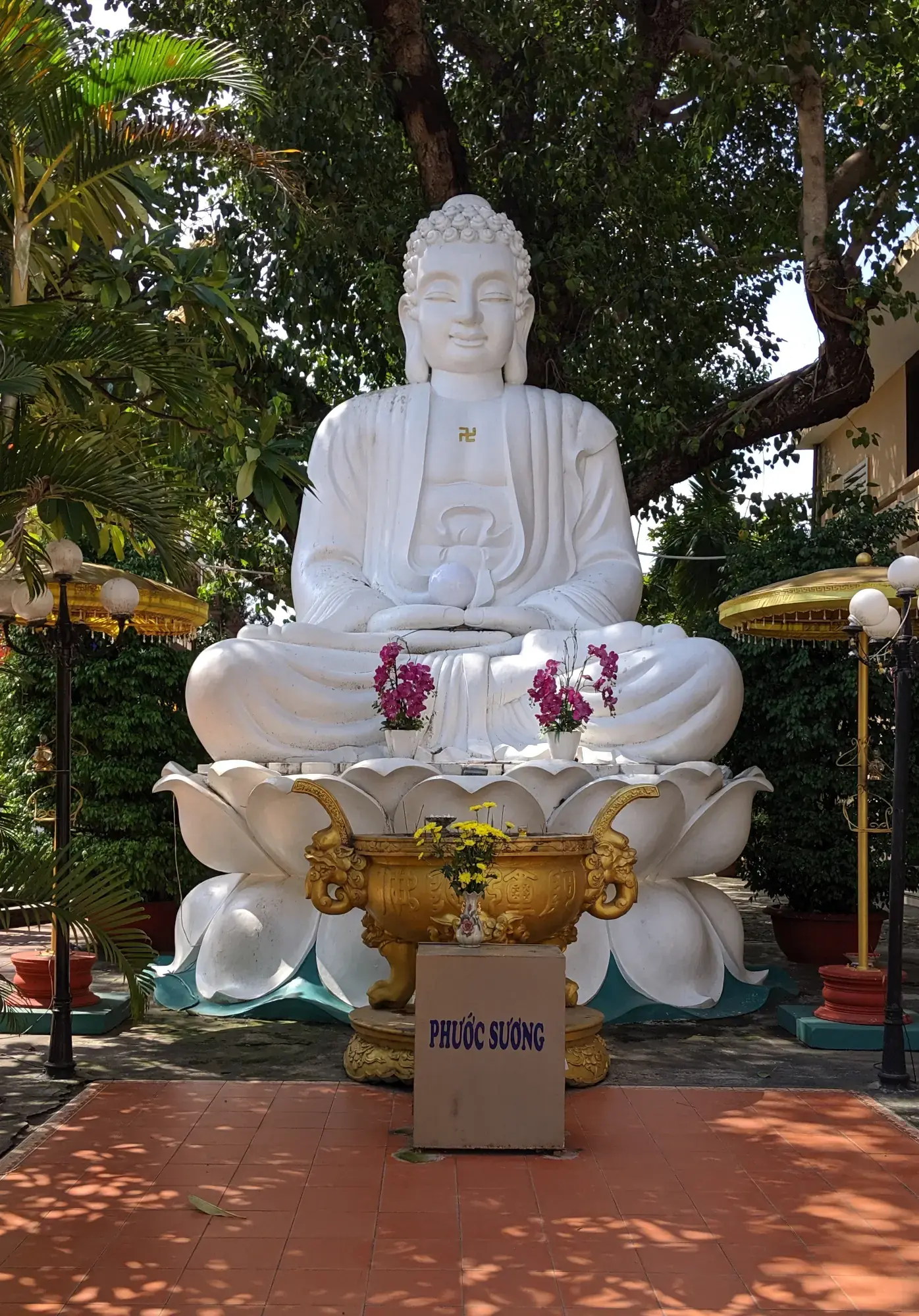 Phap Lam Pagoda Phap Lam Pagoda