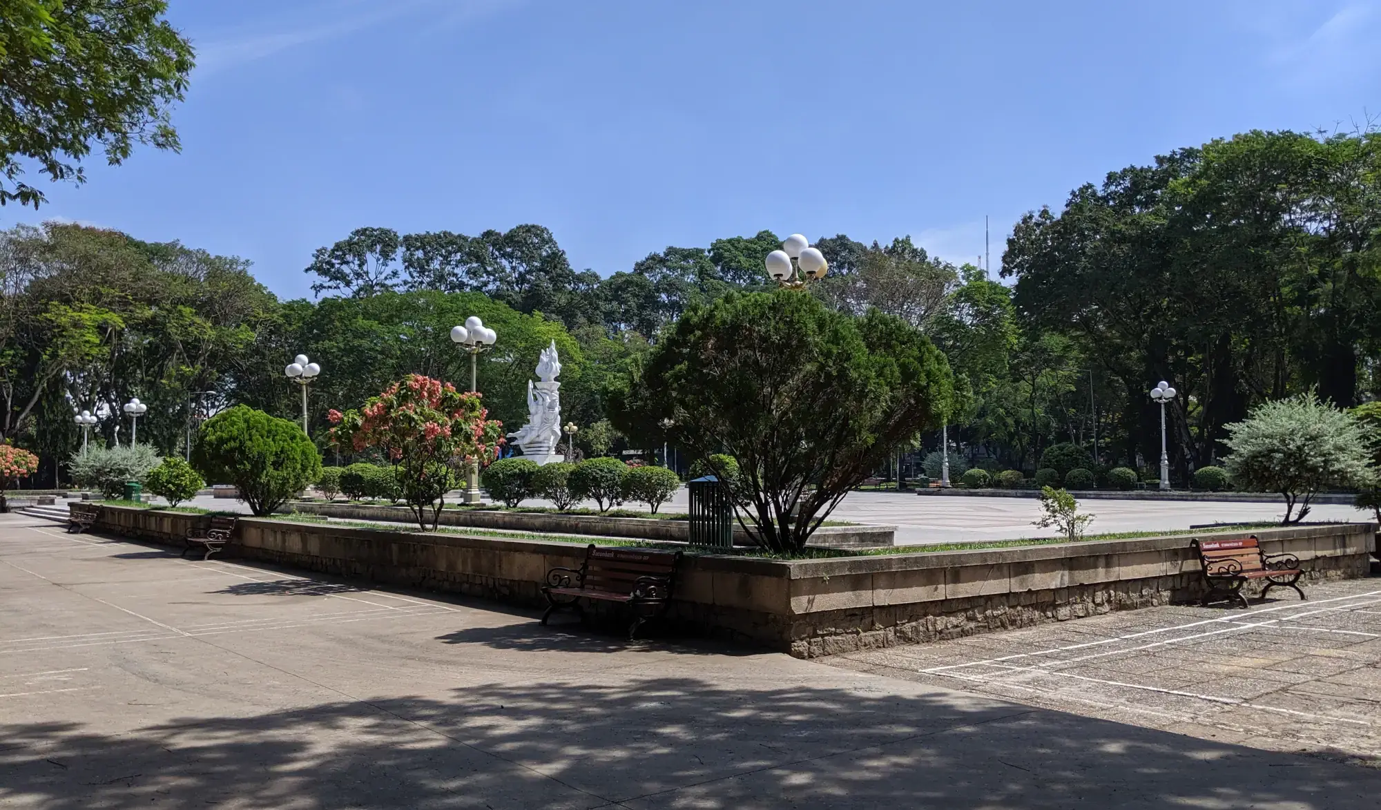 Le Van Tam Park Le Van Tam Park