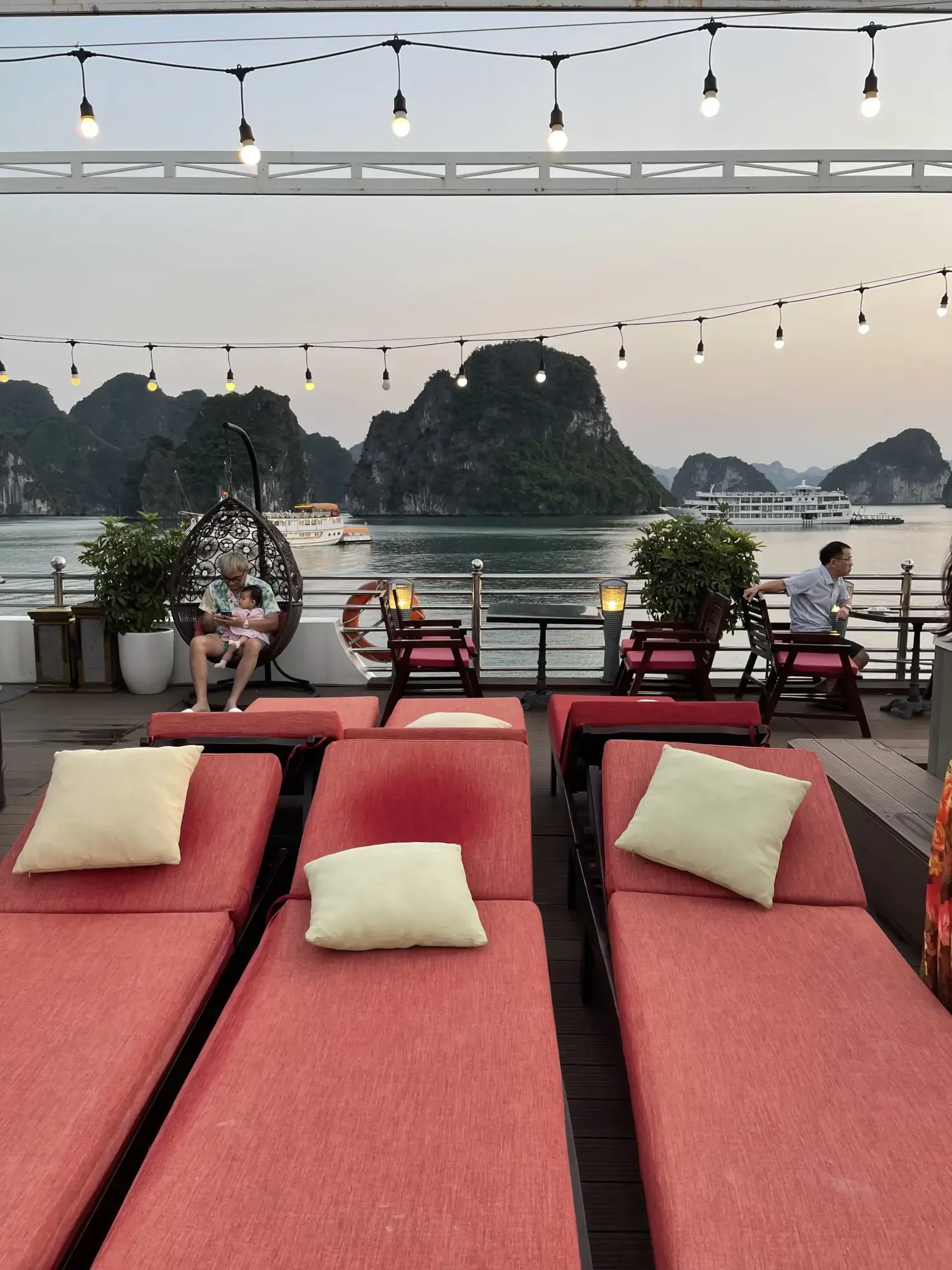 Relaxing on the Top Deck Relaxing on the Top Deck