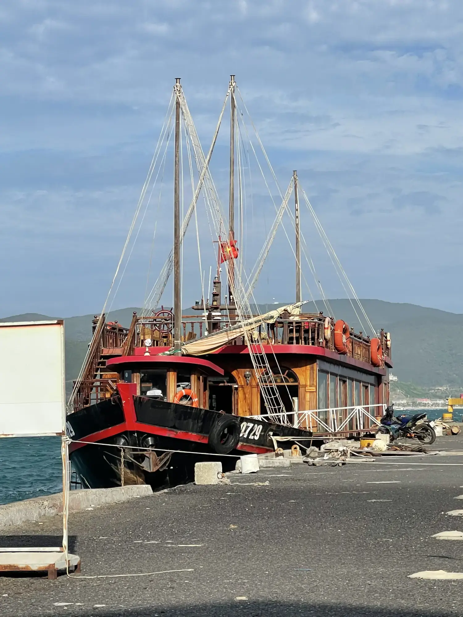 Emperor Dinner Cruise Emperor Dinner Cruise