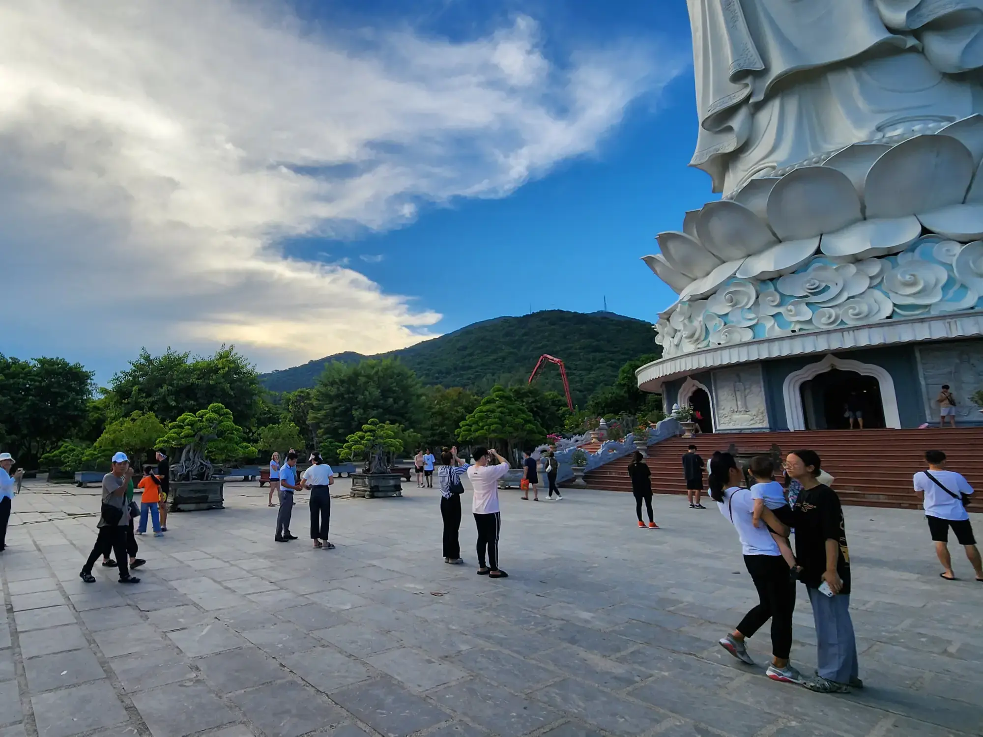 Linh Ung Pagoda - Lady Buddha Linh Ung Pagoda - Lady Buddha