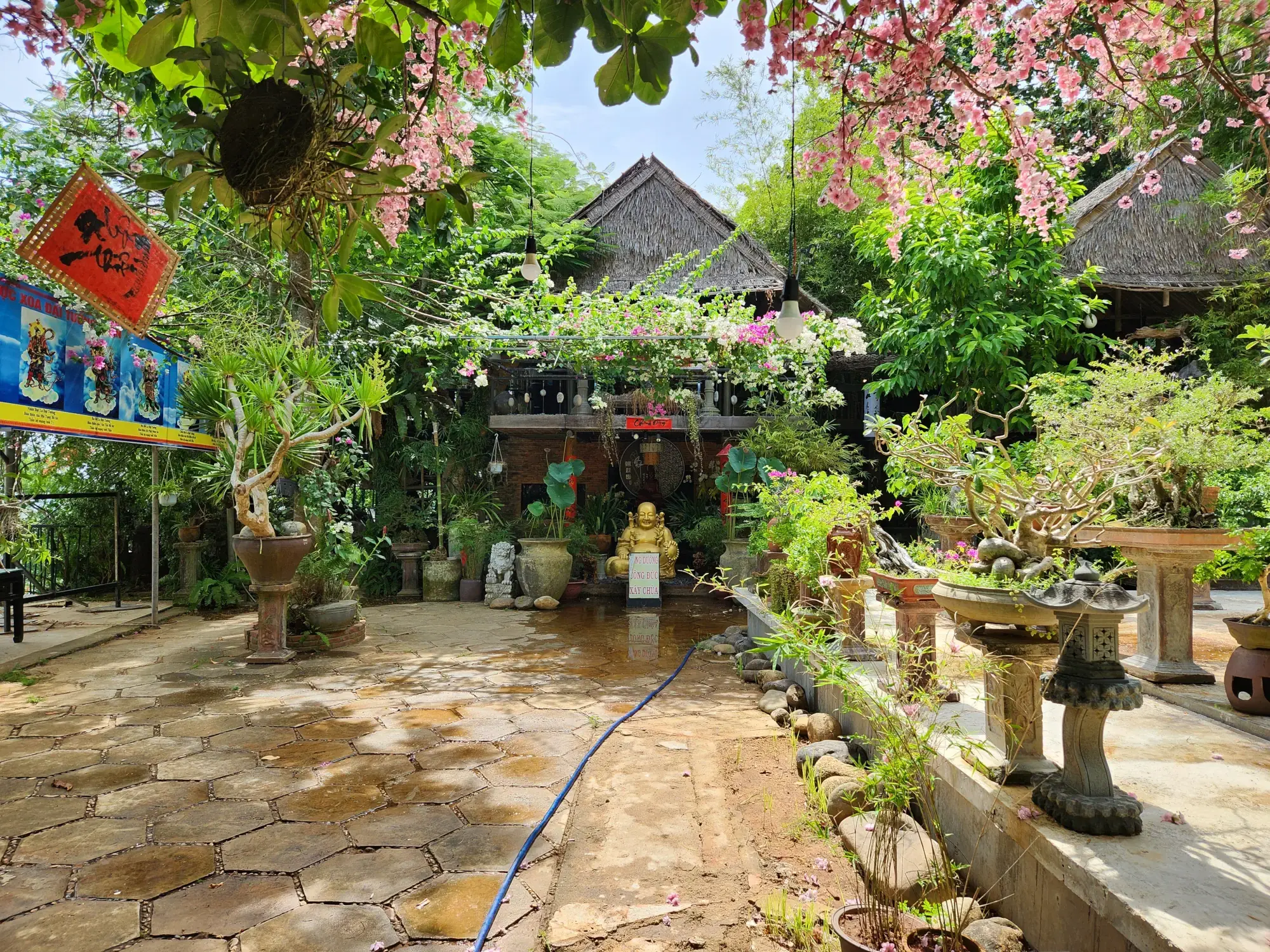 Marble Mountains - Chùa Từ Tâm Marble Mountains - Chùa Từ Tâm