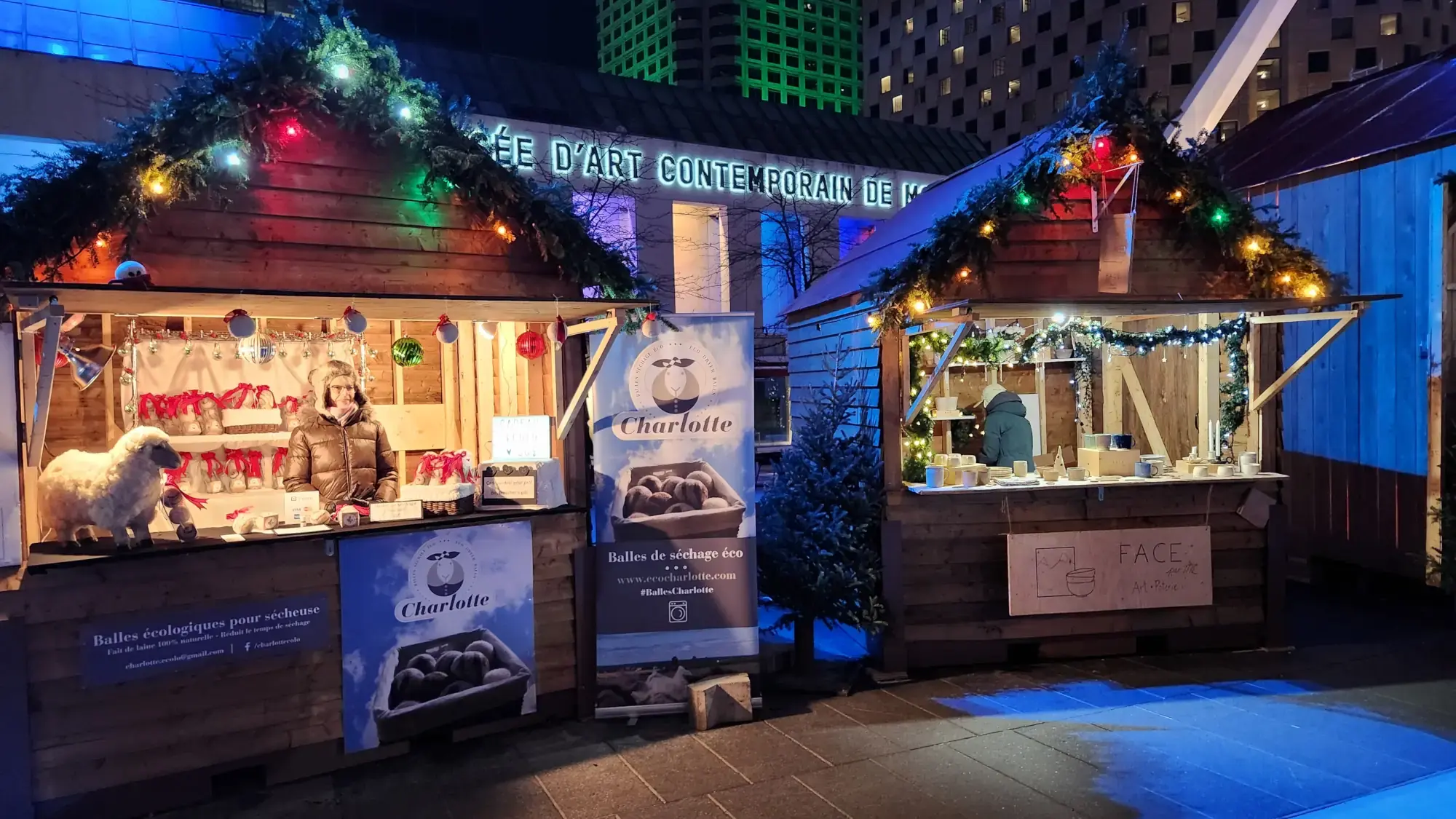 Quartier des Spectacles Christmas Market Quartier des Spectacles Christmas Market