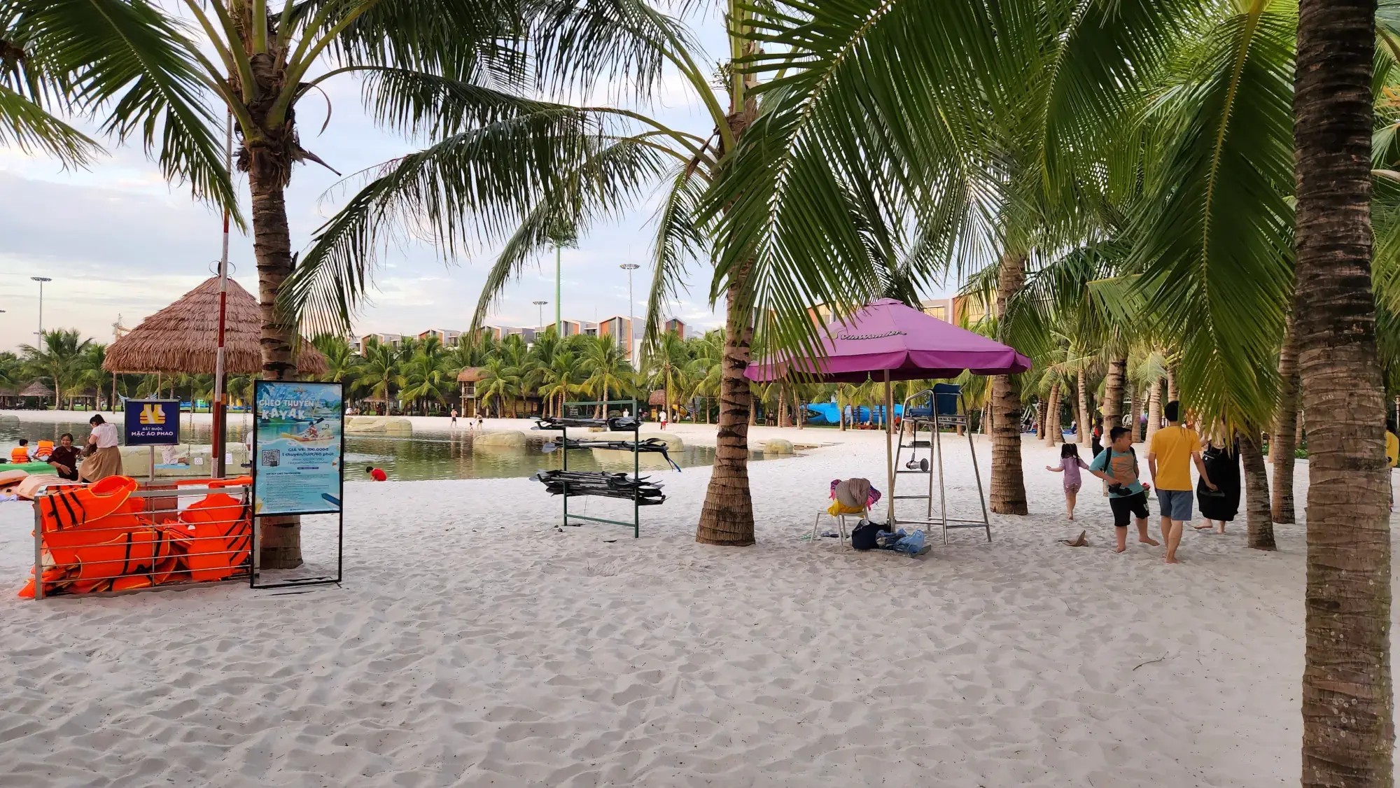 The Water Park at Vinhomes Ocean Park 3 The Water Park at Vinhomes Ocean Park 3