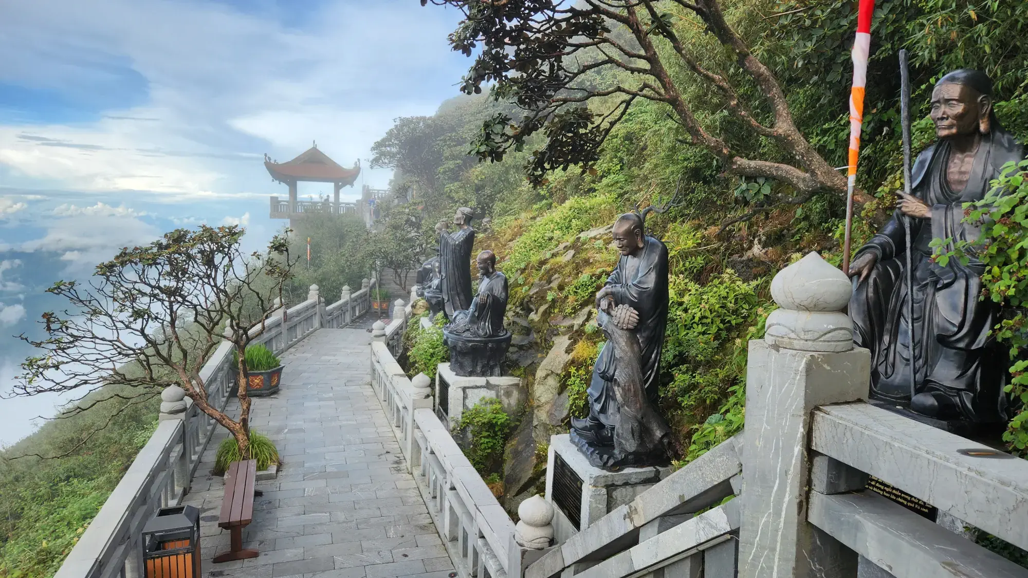 Hiking to the Peak Hiking to the Peak