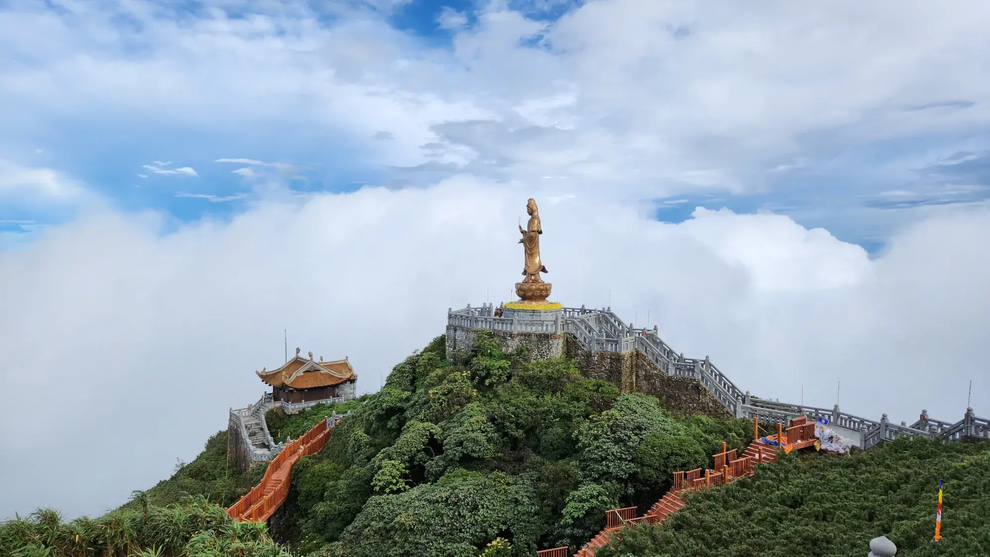 Lady Bodhisattva Statue Lady Bodhisattva Statue