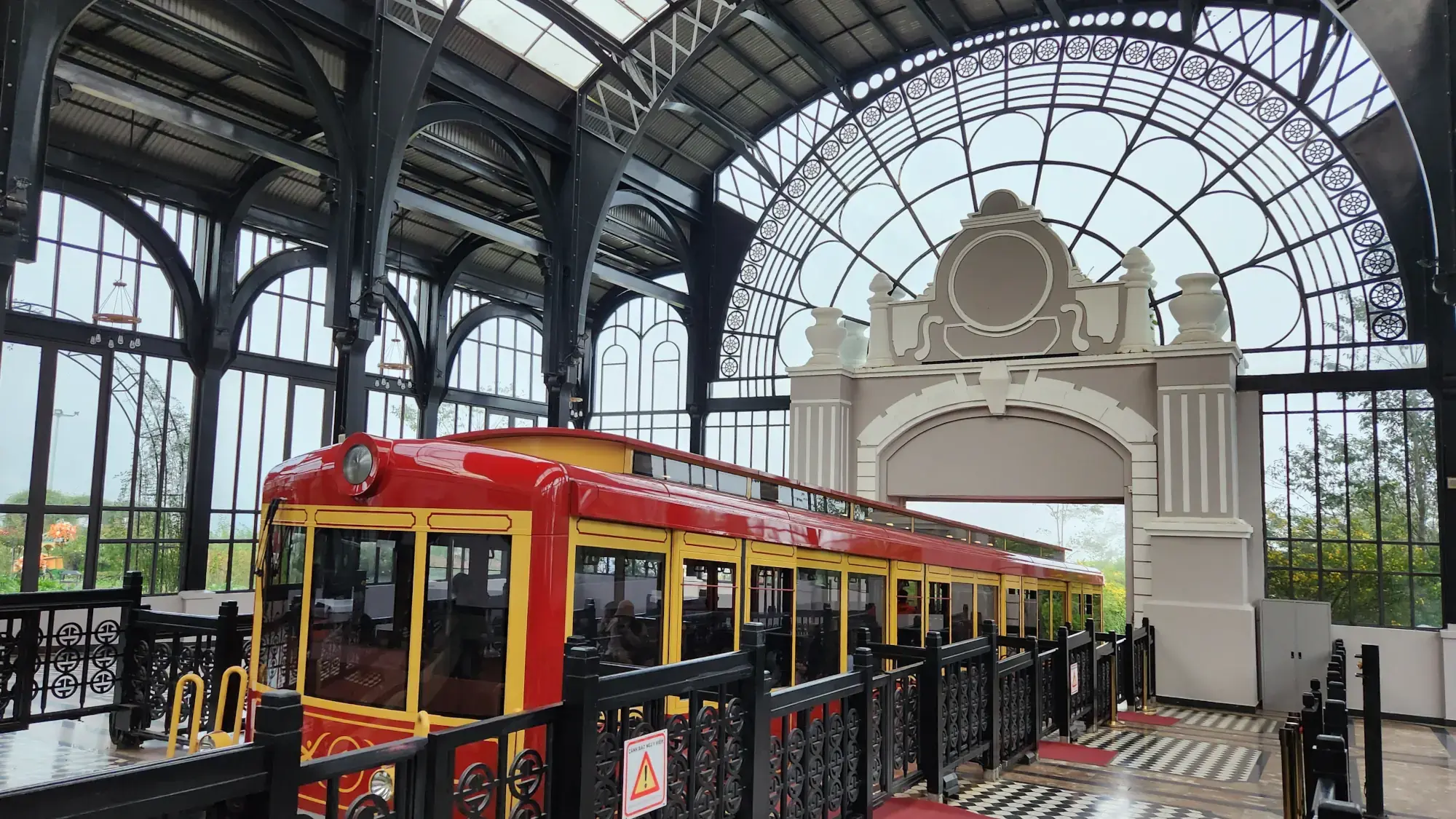 Muong Hoa Station Garden Muong Hoa Station Garden