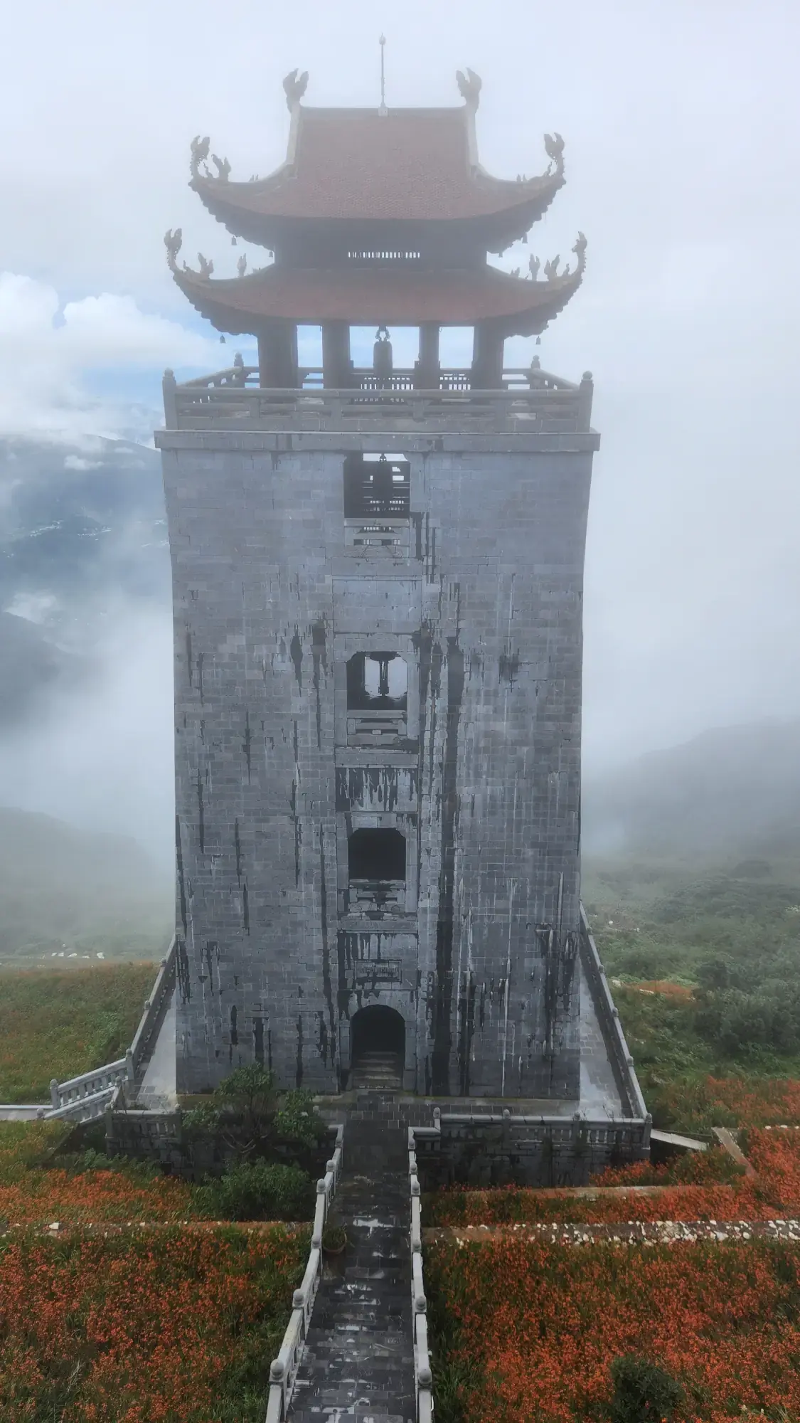 Pagodas at Fansipan Mountain Pagodas at Fansipan Mountain